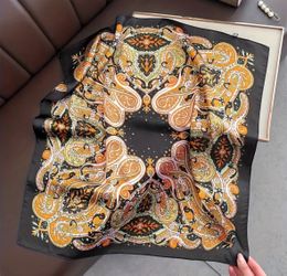 Scarfs