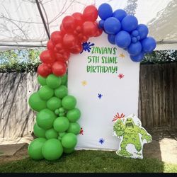 Backdrop And Balloons 