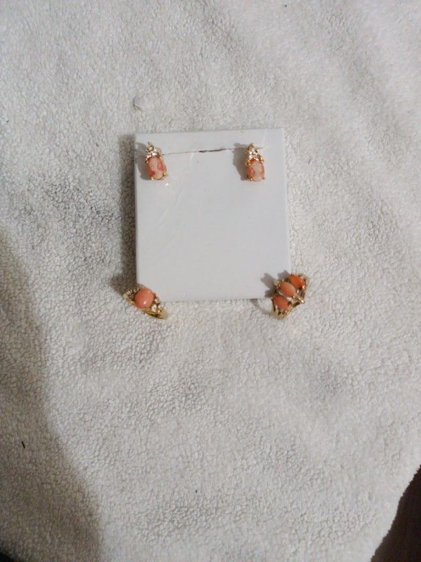 2 coral rings and earrings