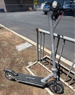 IENYRID electric scooter