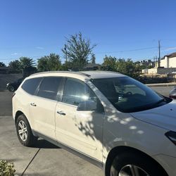 Chevy Traverse LT 2013