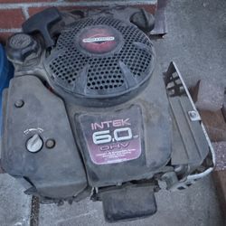 6hp Briggs&Strat Vertical Output