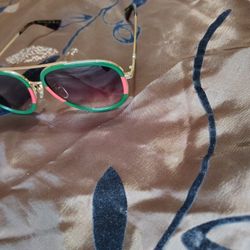 Multicolor Frame Gucci Sunglasses