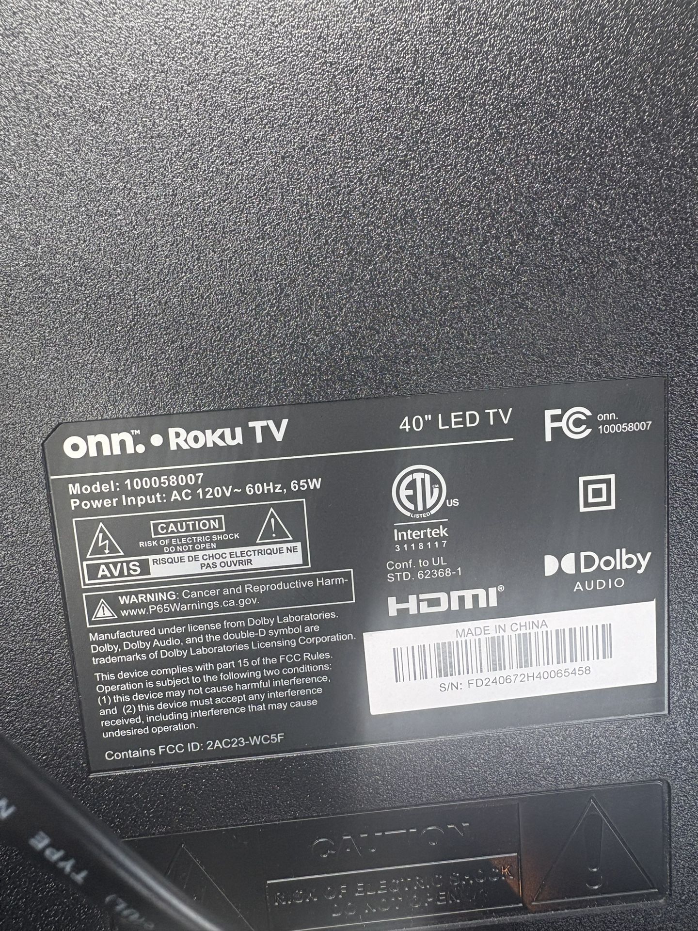 40” Onn Roku Tv With Remote