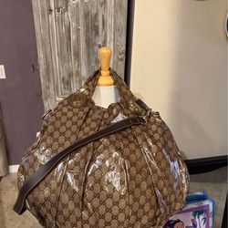 Gucci GG Large