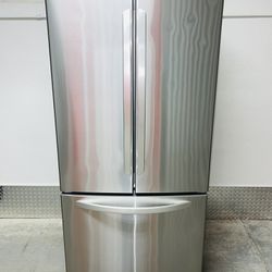 LG stainless steel refrigerator 33X69X29 in very perfect condition a receipt for 60 days warranty