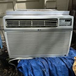 LG Window AC Unit 24k Btu