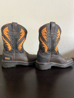 Kids Ariat cowboy boots