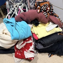 Women’s Clothes Size XS