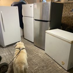 🛻WILL DELIVER FOR FEE💸WHITE FRIDGE $289. 🎊STAINLESS STEEL FRIDGE $389.🎉UPRIGHT FREEZER $389.⚜️CHEST FREEZER $225❤️ALL RUN🏃LIKE NEW😍ALL BEEN CLEA