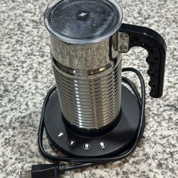 Nespresso Aeroccino 4 Electric Milk Frother & Warmer 4192-US Aeroccino4