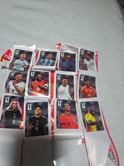 12 fifa stickers
