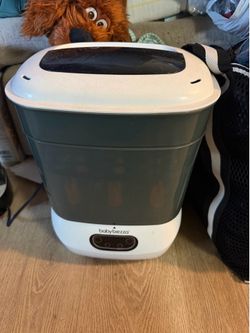 Bottle sterlizer -Baby brezza