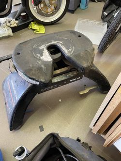 Ford Reese 18k Fifth Wheel Hitch