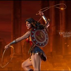 Sideshow Collectibles Exclusive Premium Format DC Wonder Woman Statue (trade for 1/6 Hot Toys)