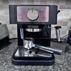 debate single Coffee Maker – Enjoy Cafe-Style Coffee at Home