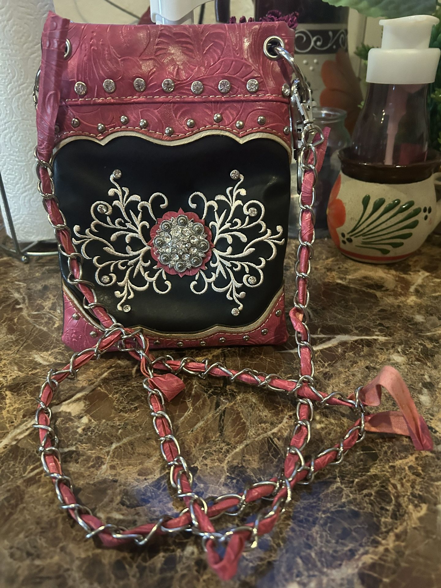 PURSE—NEW