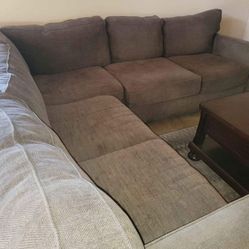 Comfy L-Shape COUCH