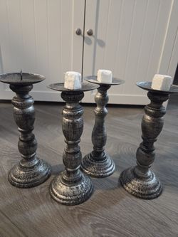 4 Candle Holders