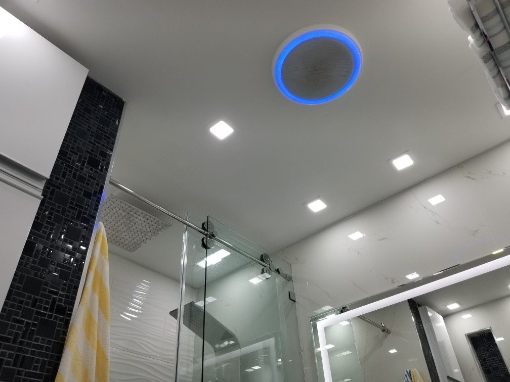 Bathroom Fan/Extractor, light & and Bluetooth Speaker