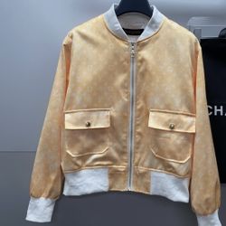 Bomber  LV