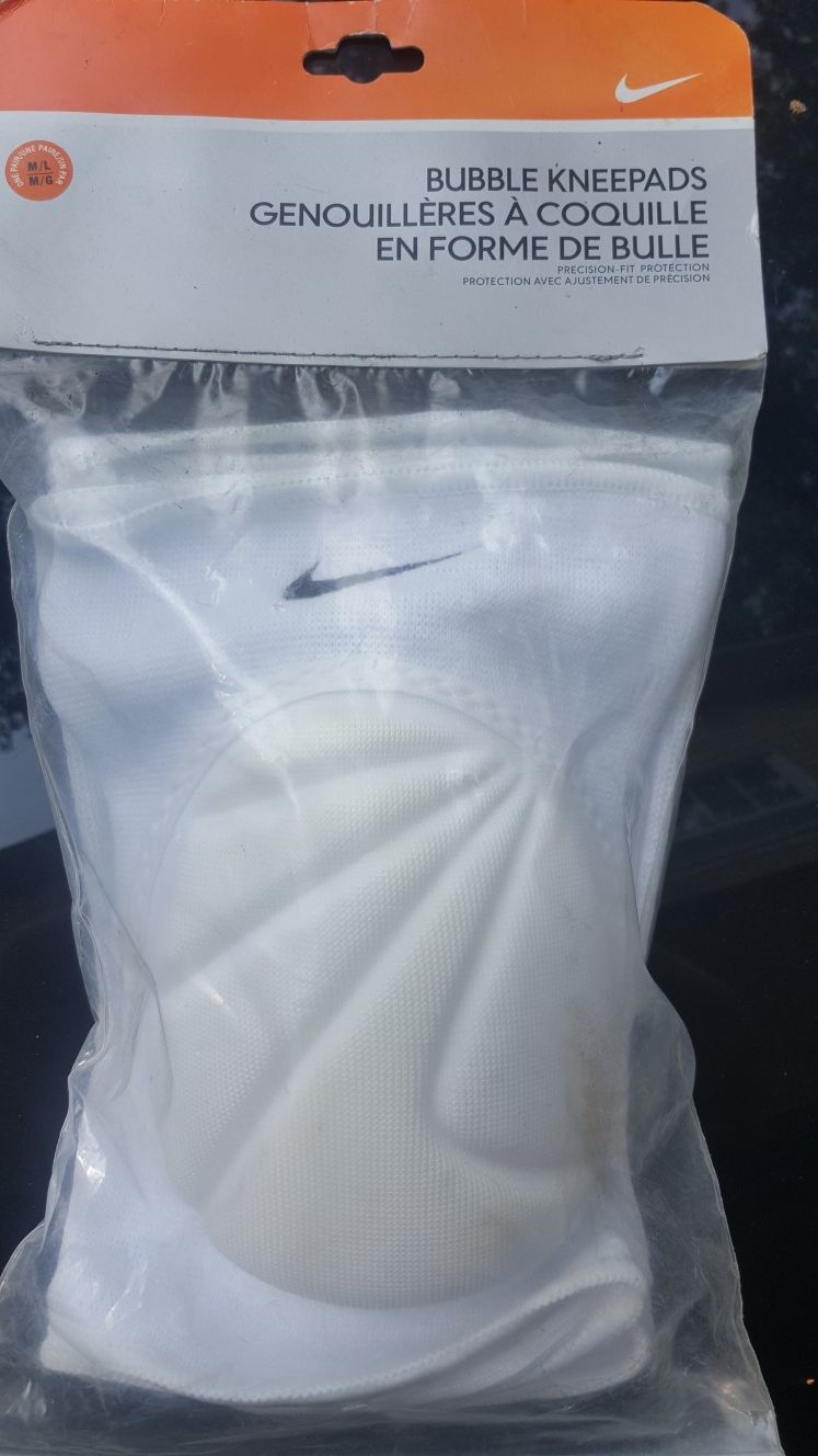 NIKE BUBBLE KNEE PADS