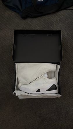 Nike Kobe nine elite low protro men’s 10 brand new