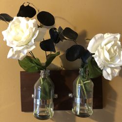 VASE WALL MOUNT
