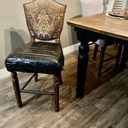 Beautiful Rustic High Top Table And 6 Chairs 