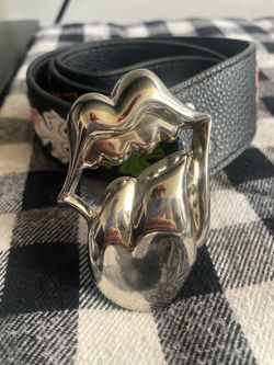 Rolling stone belt