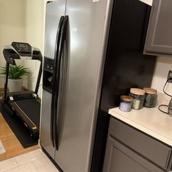 Refrigerator Whirlpool 