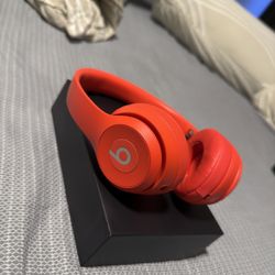 Beats Solo 3 Red Wireless Special Edition (Brand New)