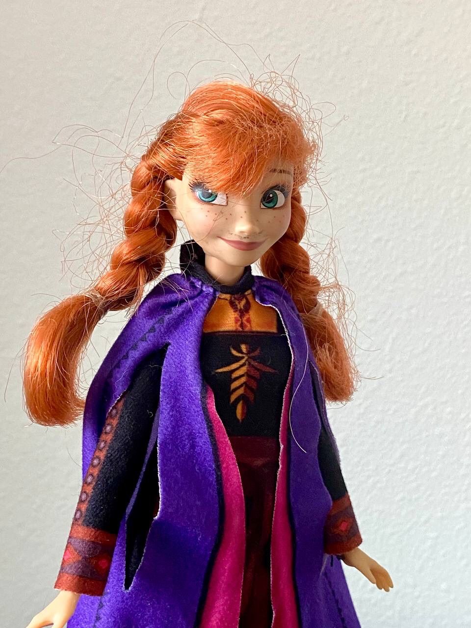 Disney Frozen 2 Princess Anna Fashion Doll With Dress 11" Hasbro 20162