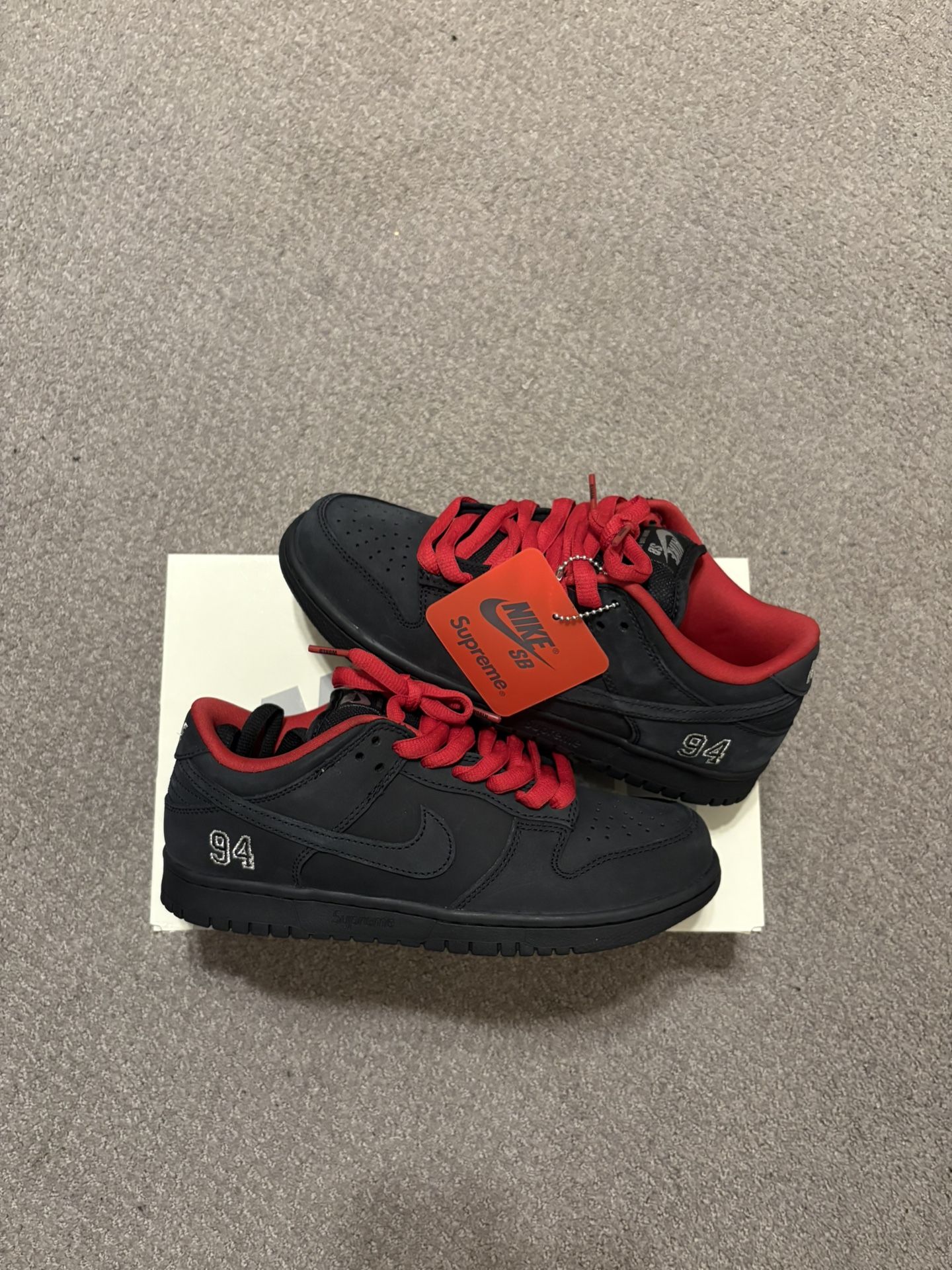 Nike SB Supreme “94 black”