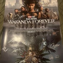 Black Panther Wakanda Forever Cast  Signed x10 27x40 Original D/S Poster