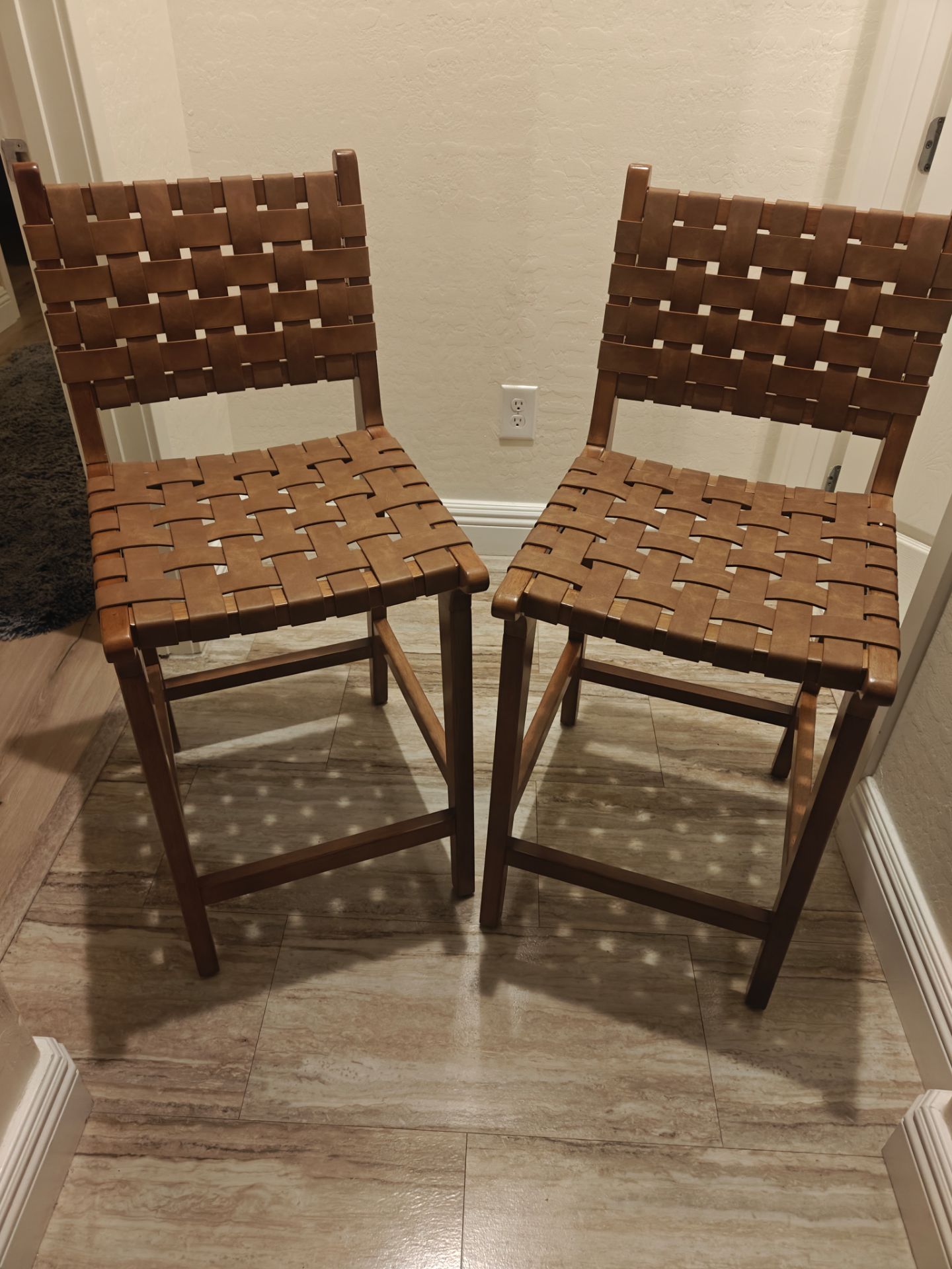 2, Bar Stool Faux Leather Woven Counter Stools with Wood Frame, 24 inch Seat Height, Brown
