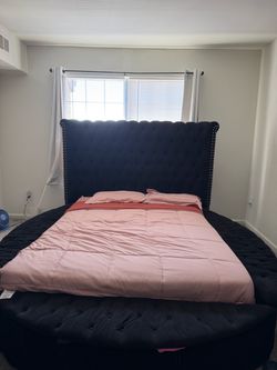 Queen size bed room set