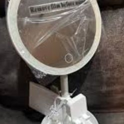 3 LED Mirror With Phone Holder 