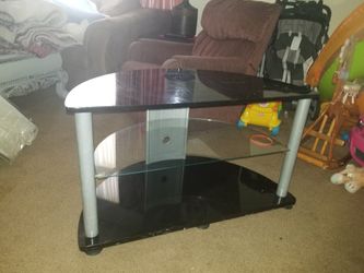 Corner tv stand