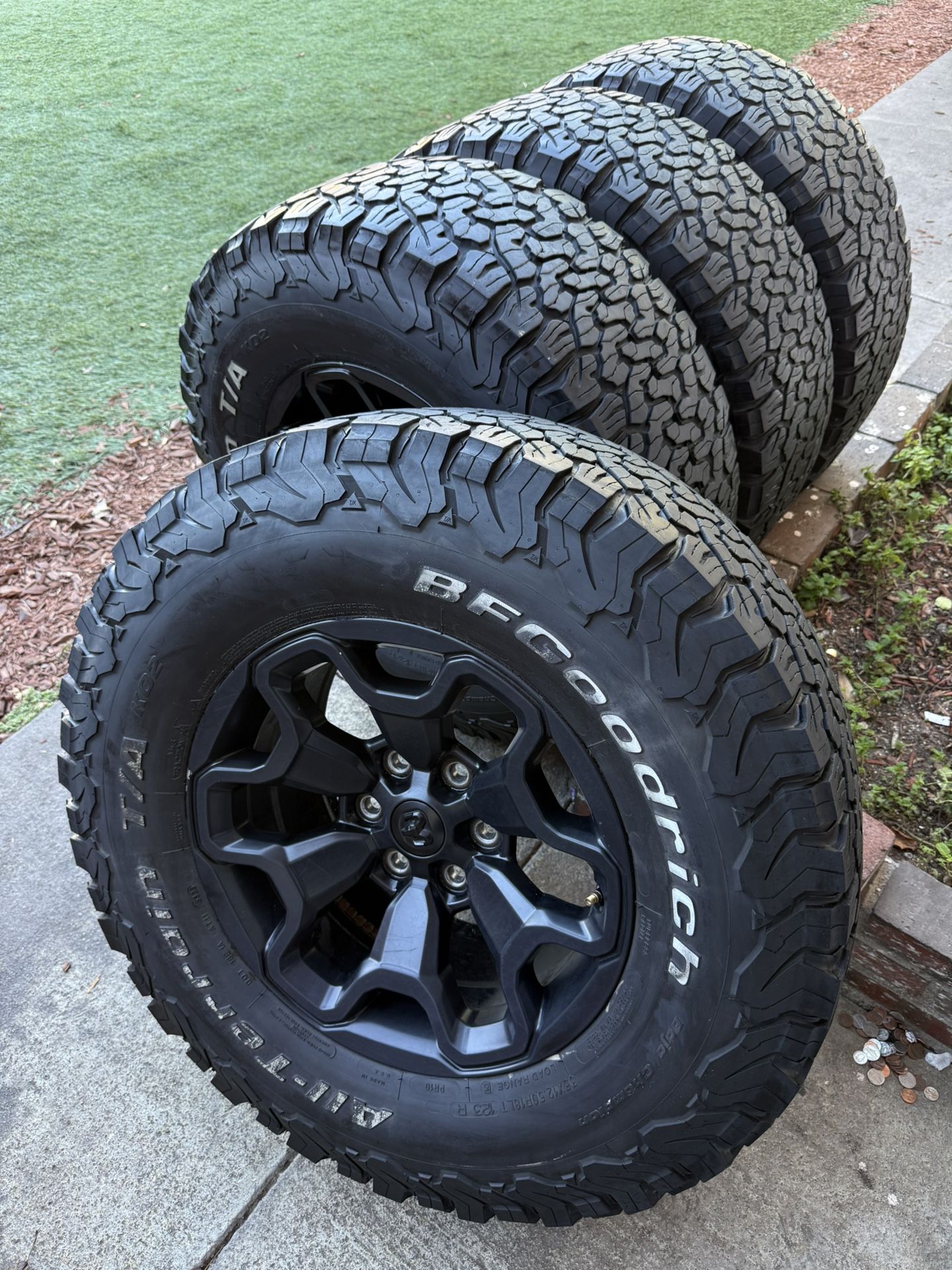 Ram trx Rims and tires 35x12.50R18