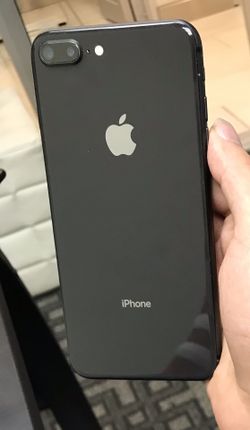 iPhone 8 Plus 64GB Factory Unlocked