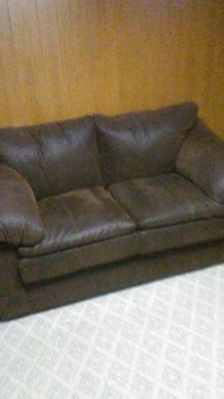 Couche set $350
