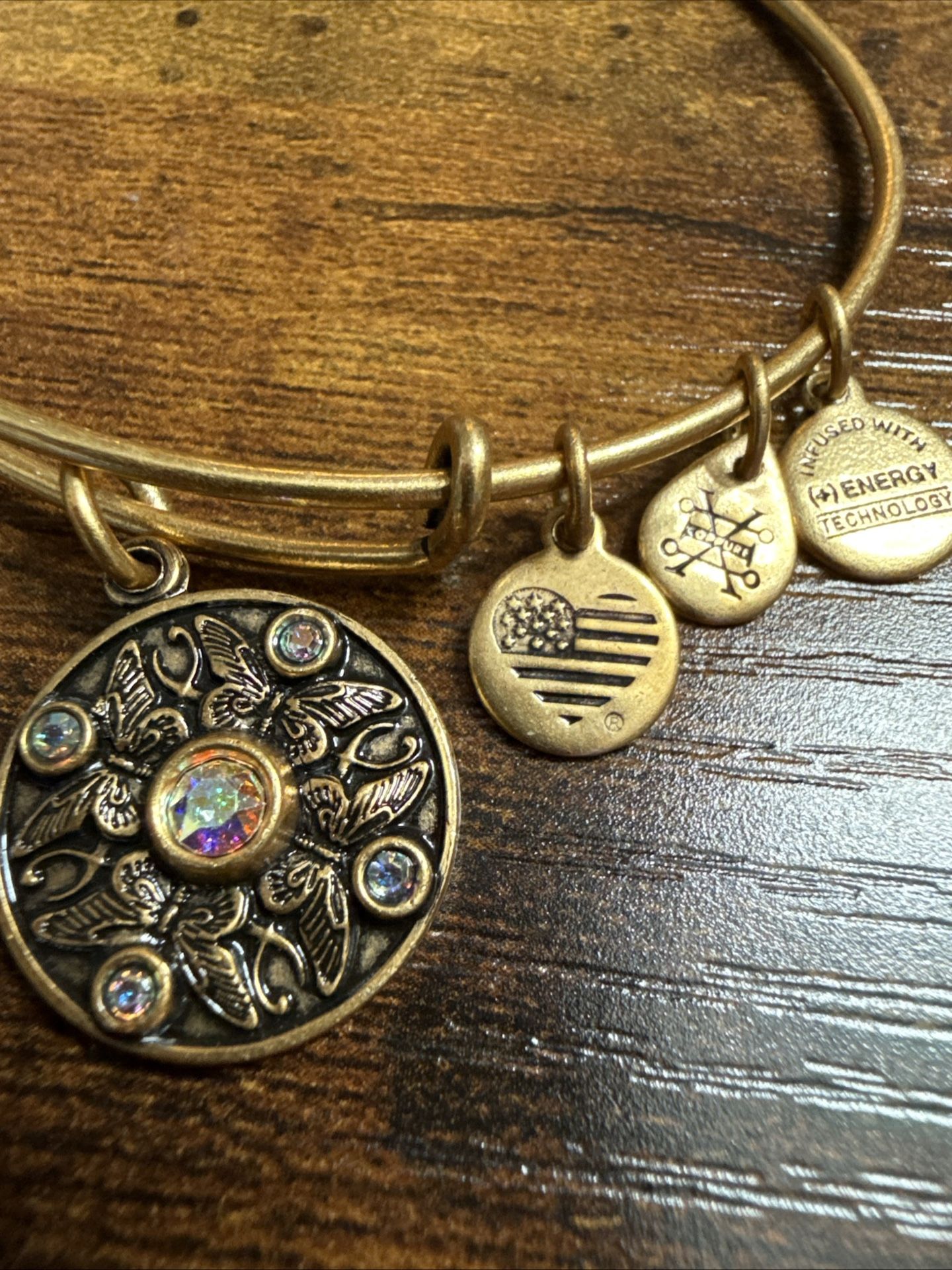 Stunning Alex & Ani Bangle Bracelet
