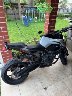 KTM 790 Duke 2023