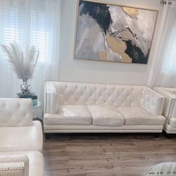 White Leather Love Seat And Chair 