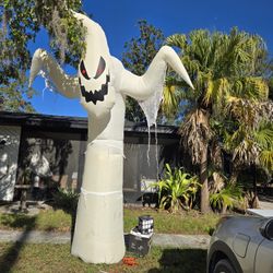 Small Estate Sale Free And Cheap Items!