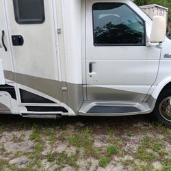 2006 Ford Four Winds Chateau Citaion 