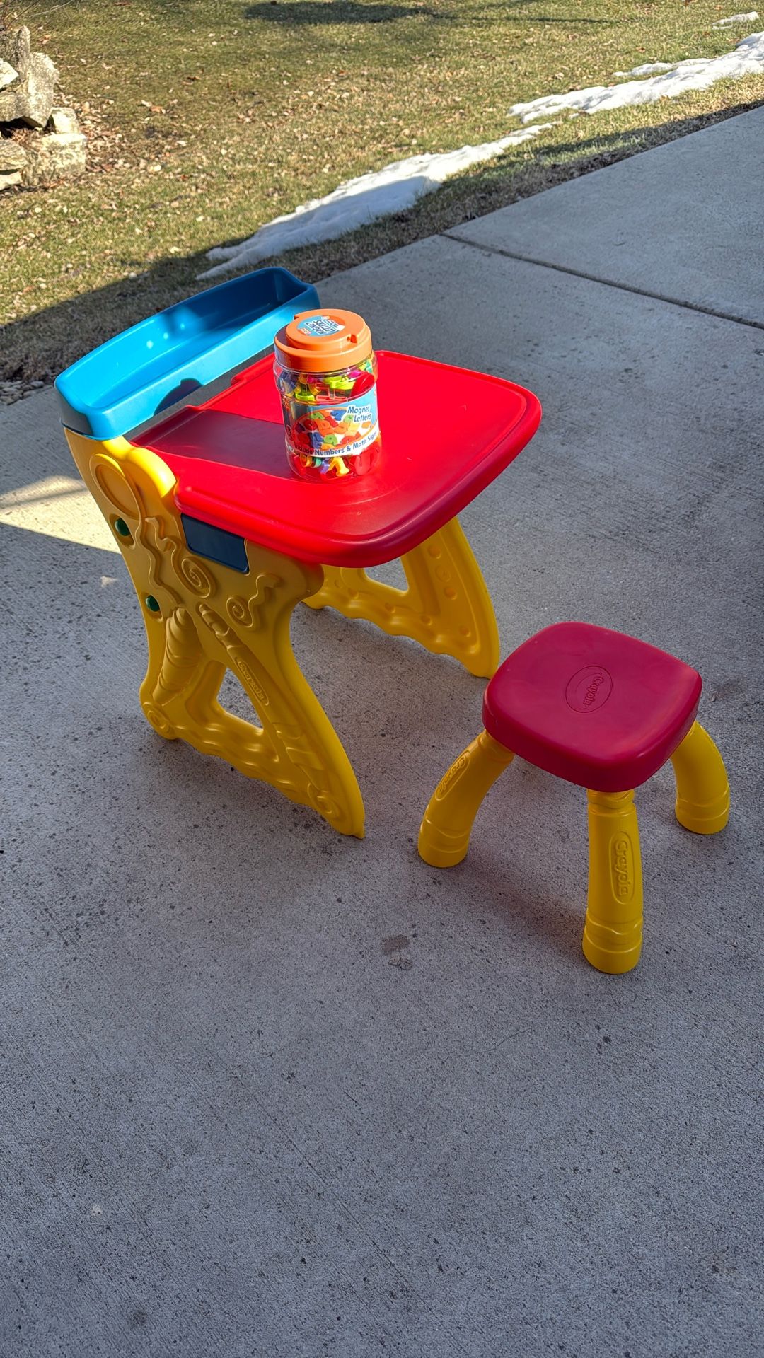 Toddler Desk Stool & Magnet Letters