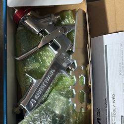 Iwata Spray Gun W-400