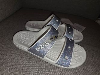 Crocs Sandals Woman size 5